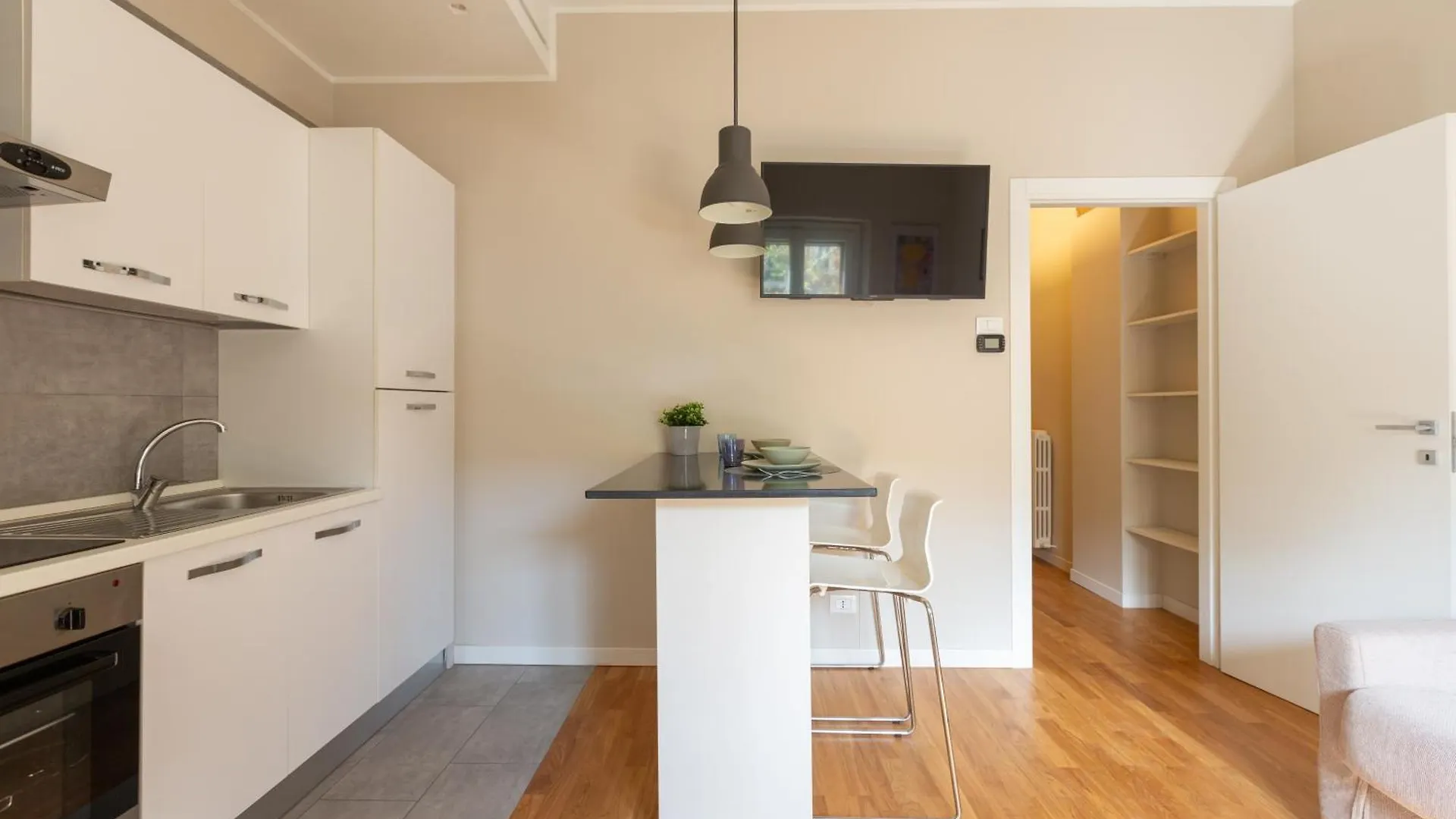 Porta Romana Lovely Apartment Milan Italy